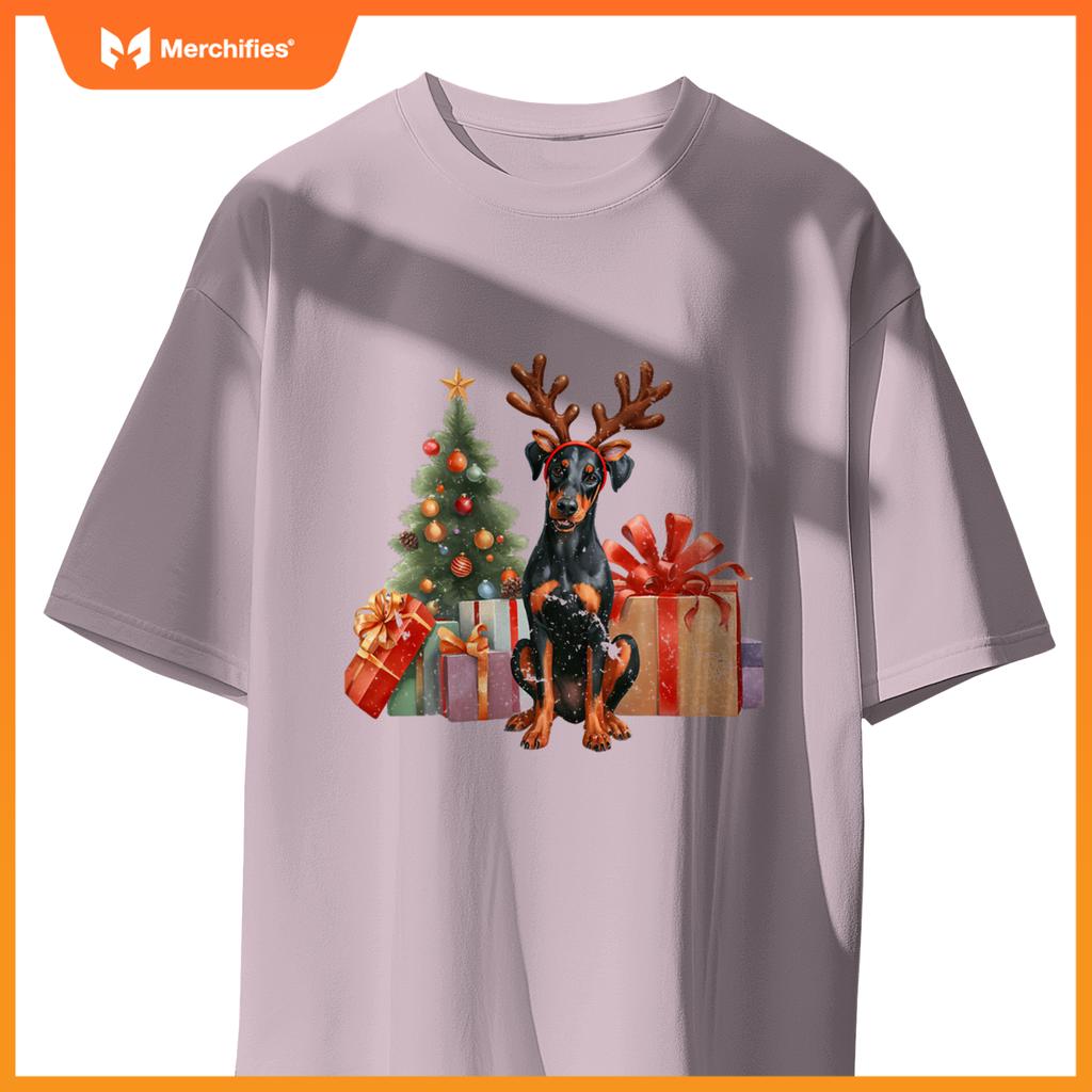 Doberman Reindeer Santa Hat Xmas Lights Christmas Xmas Dog T-Shirt