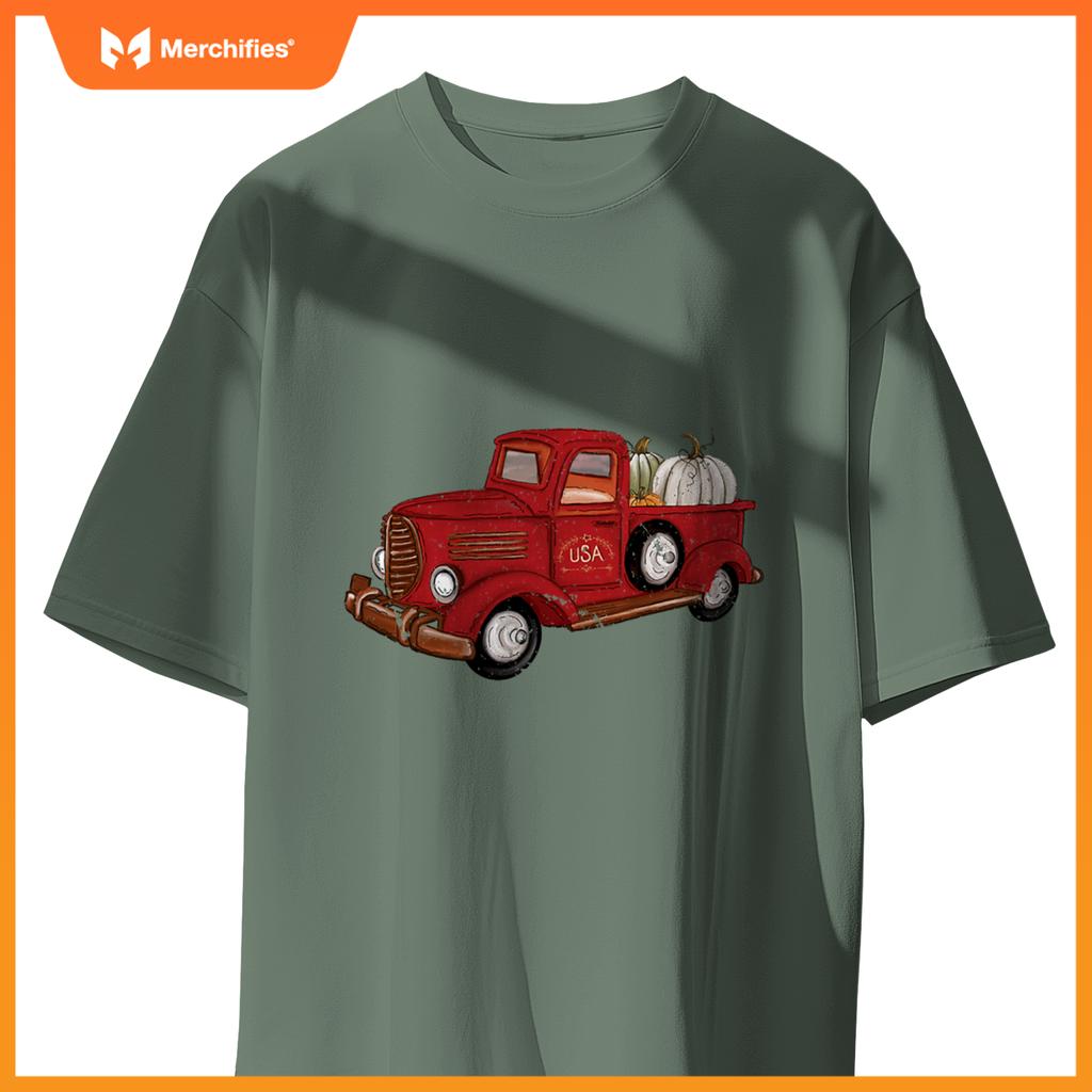 Fall Red Truck Autumn White Pumpkins Thanksgiving Halloween T-Shirt
