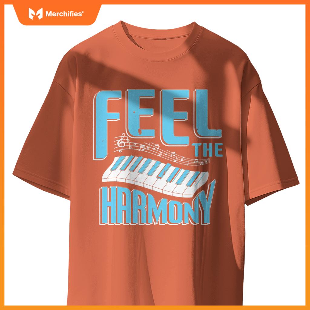 Feel  harmony  a piano player and piano teacher music