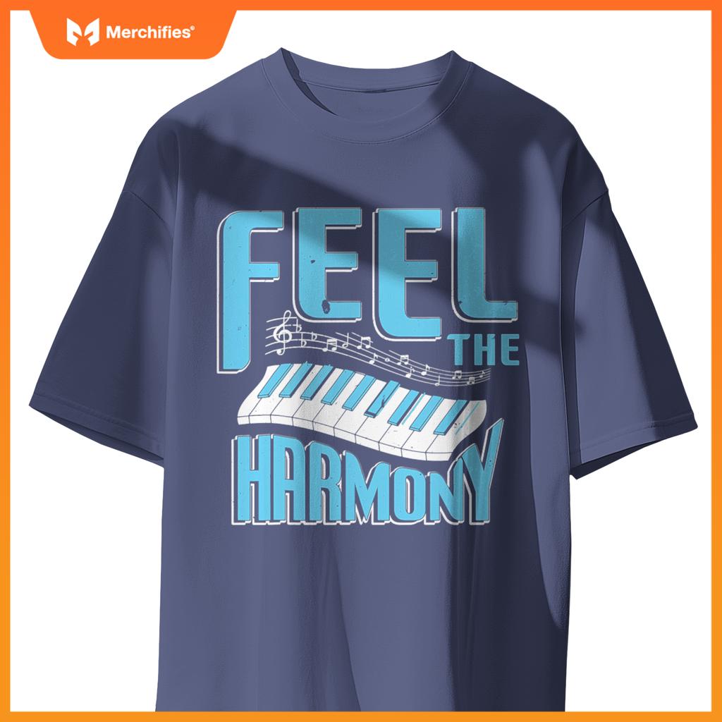 Feel  harmony  a piano player and piano teacher music