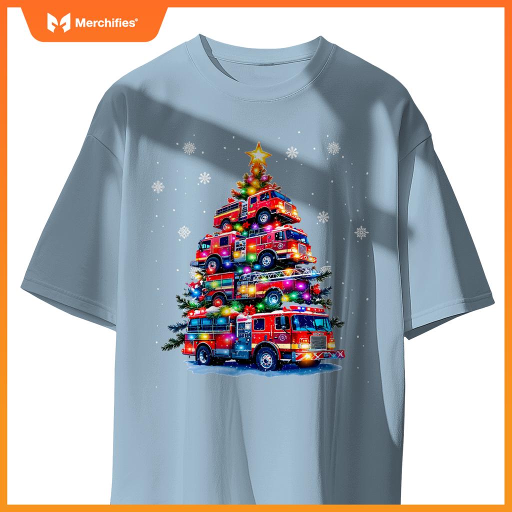 Fire Truck Christmas Tree Lights Firefighter Holiday T-Shirt