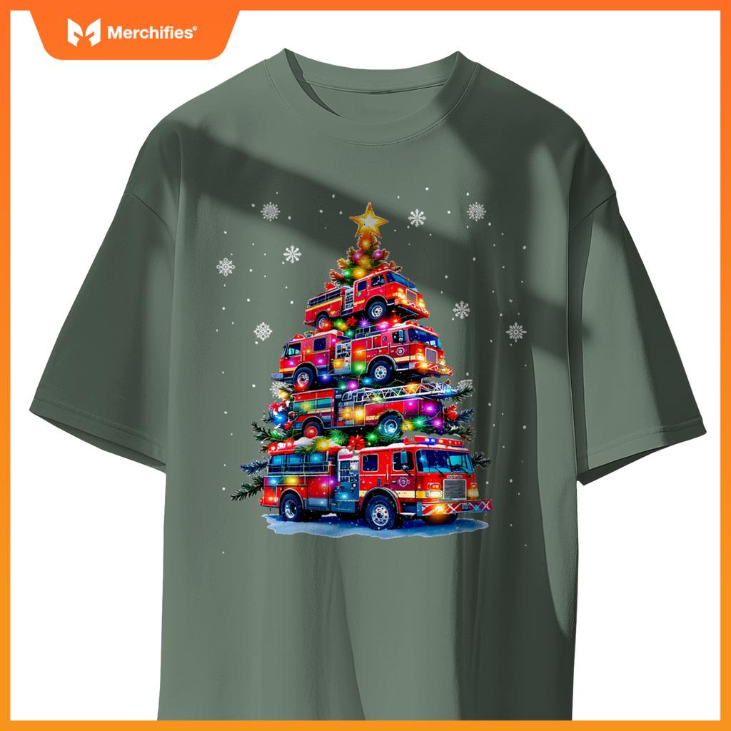 Fire Truck Christmas Tree Lights Firefighter Holiday T-Shirt