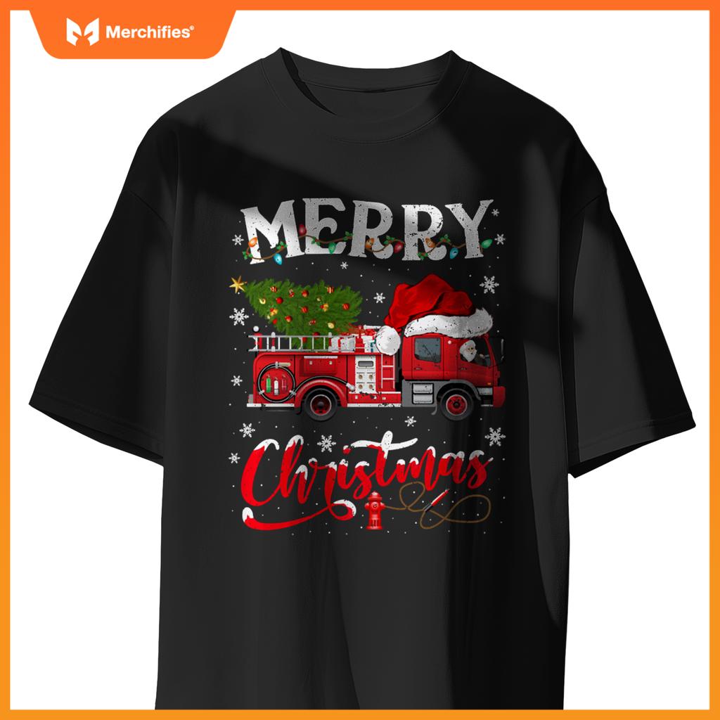 Fire truck xmas tree fireman firefighter merry christmas pullover T-shirt