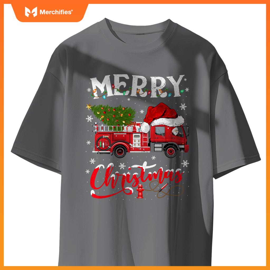 Fire truck xmas tree fireman firefighter merry christmas pullover T-shirt