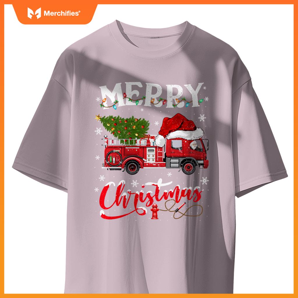 Fire truck xmas tree fireman firefighter merry christmas pullover T-shirt