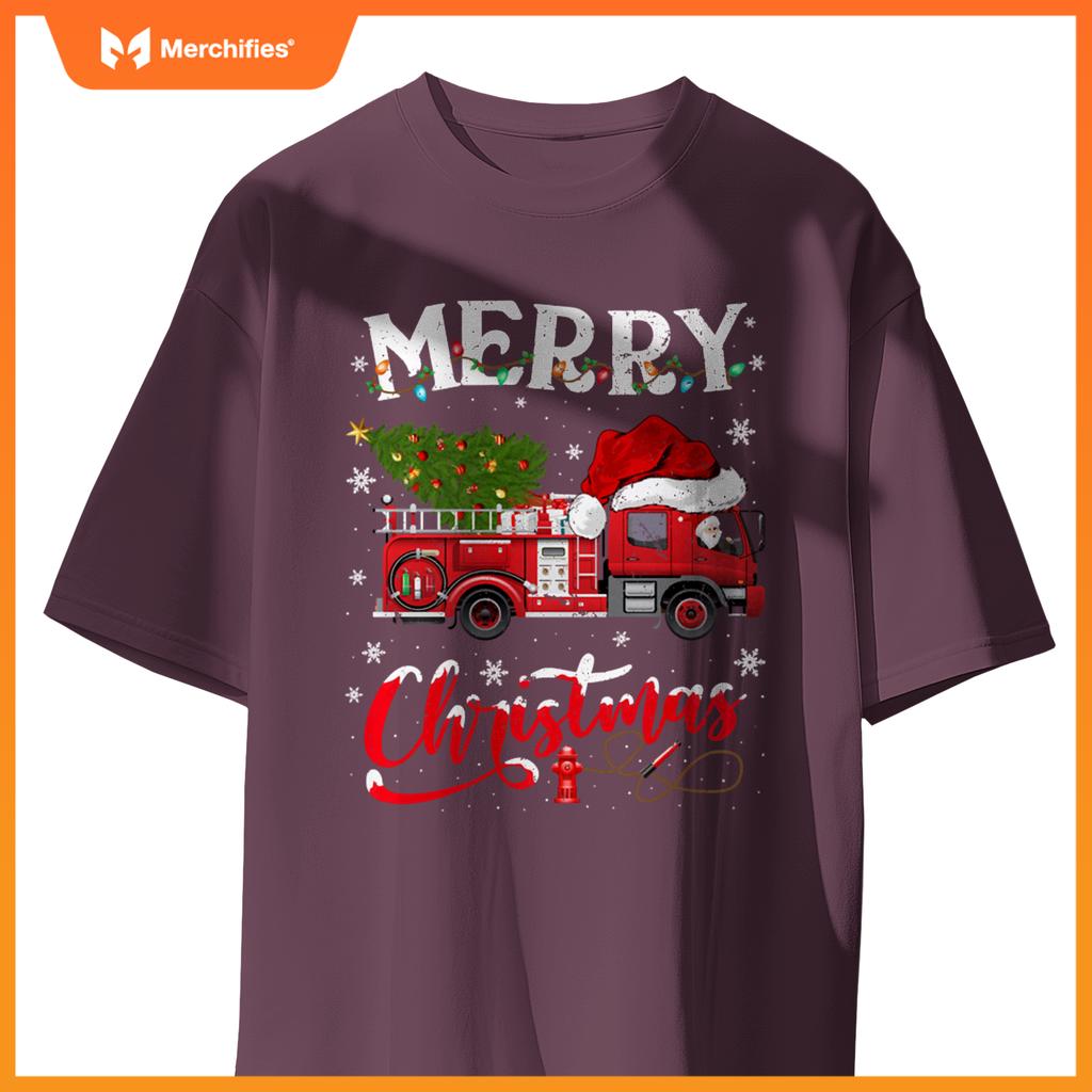 Fire Truck Xmas Tree Fireman Firefighter Merry Christmas T-Shirt