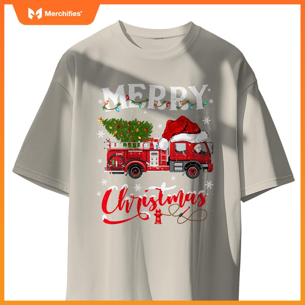 Fire truck xmas tree fireman firefighter merry christmas pullover T-shirt