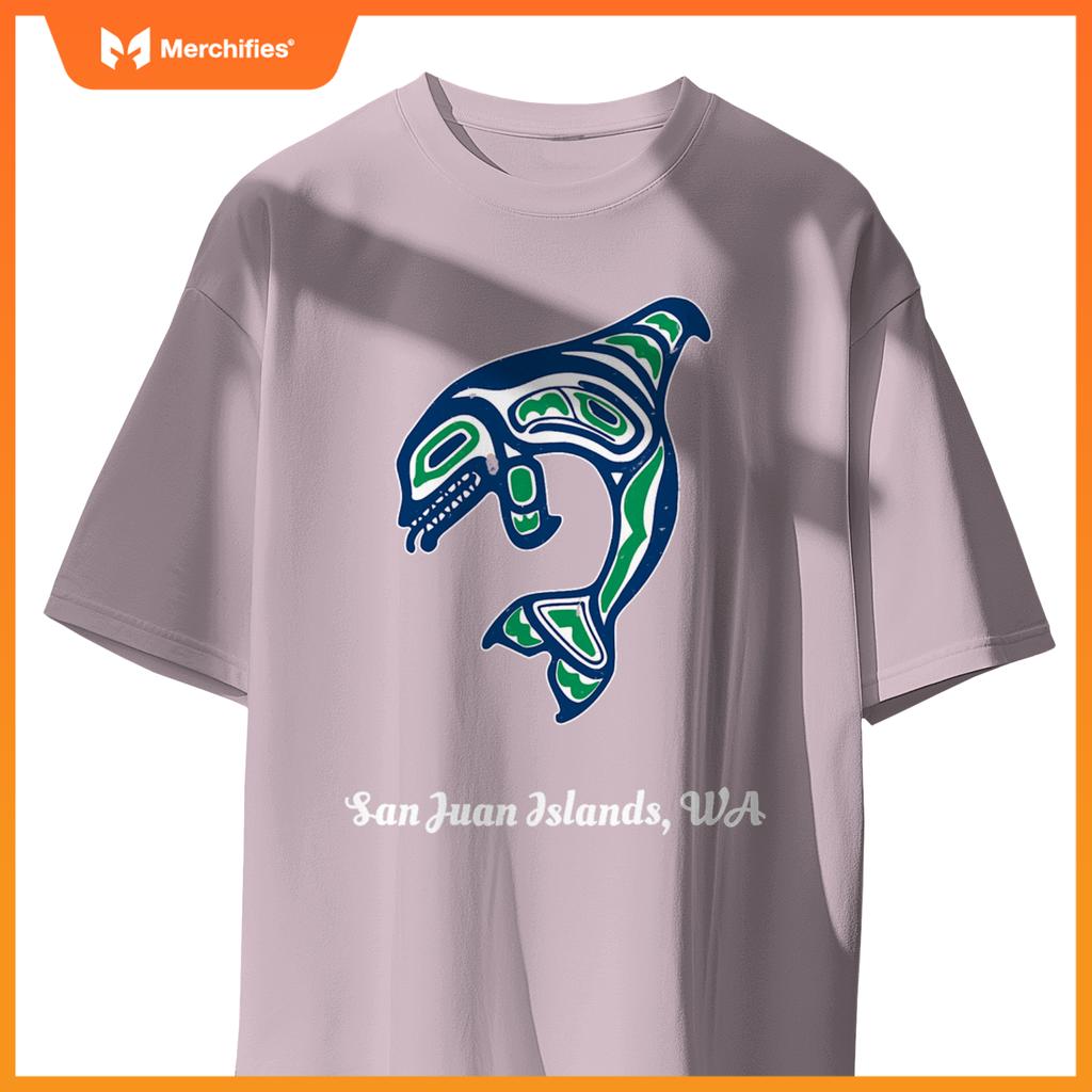 Green native american san juan islands wa orca killer whale T-Shirt