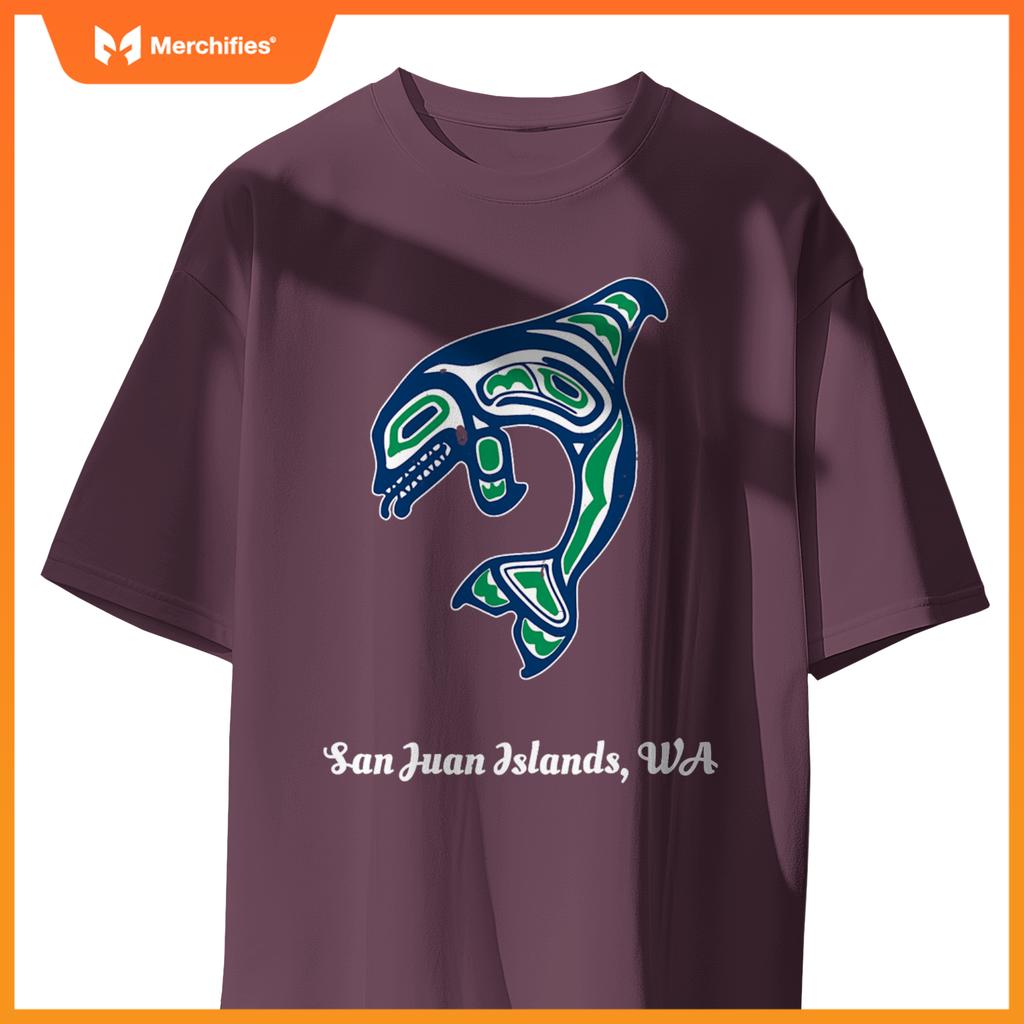Green native american san juan islands wa orca killer whale T-Shirt