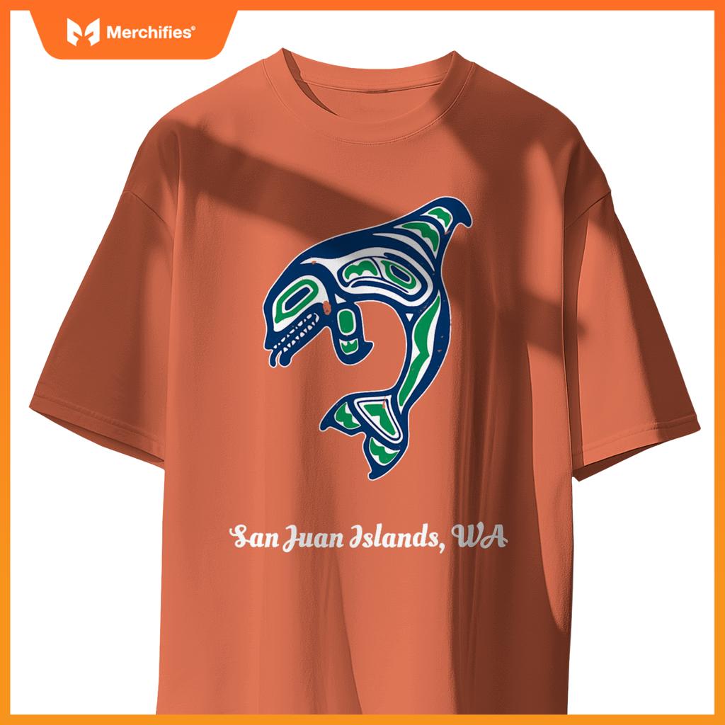 Green native american san juan islands wa orca killer whale T-Shirt