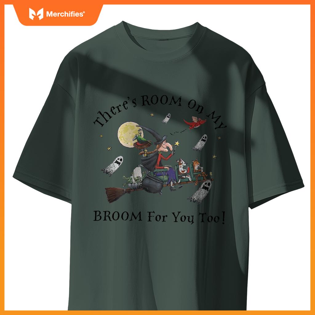 Halloween res room on my broom  you too teacher