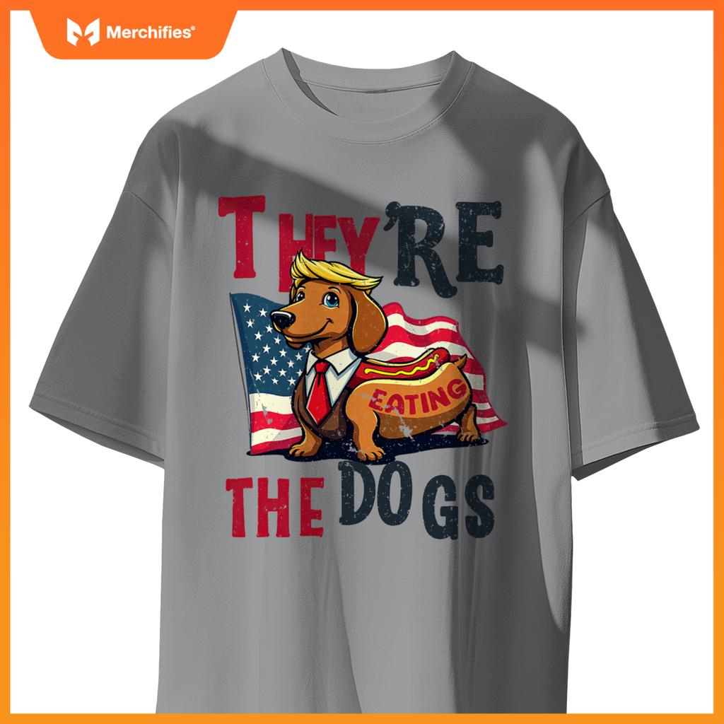 Humor Trump Yre Eating  Dogs Dachshund Weiner Hot Dog T-Shirt