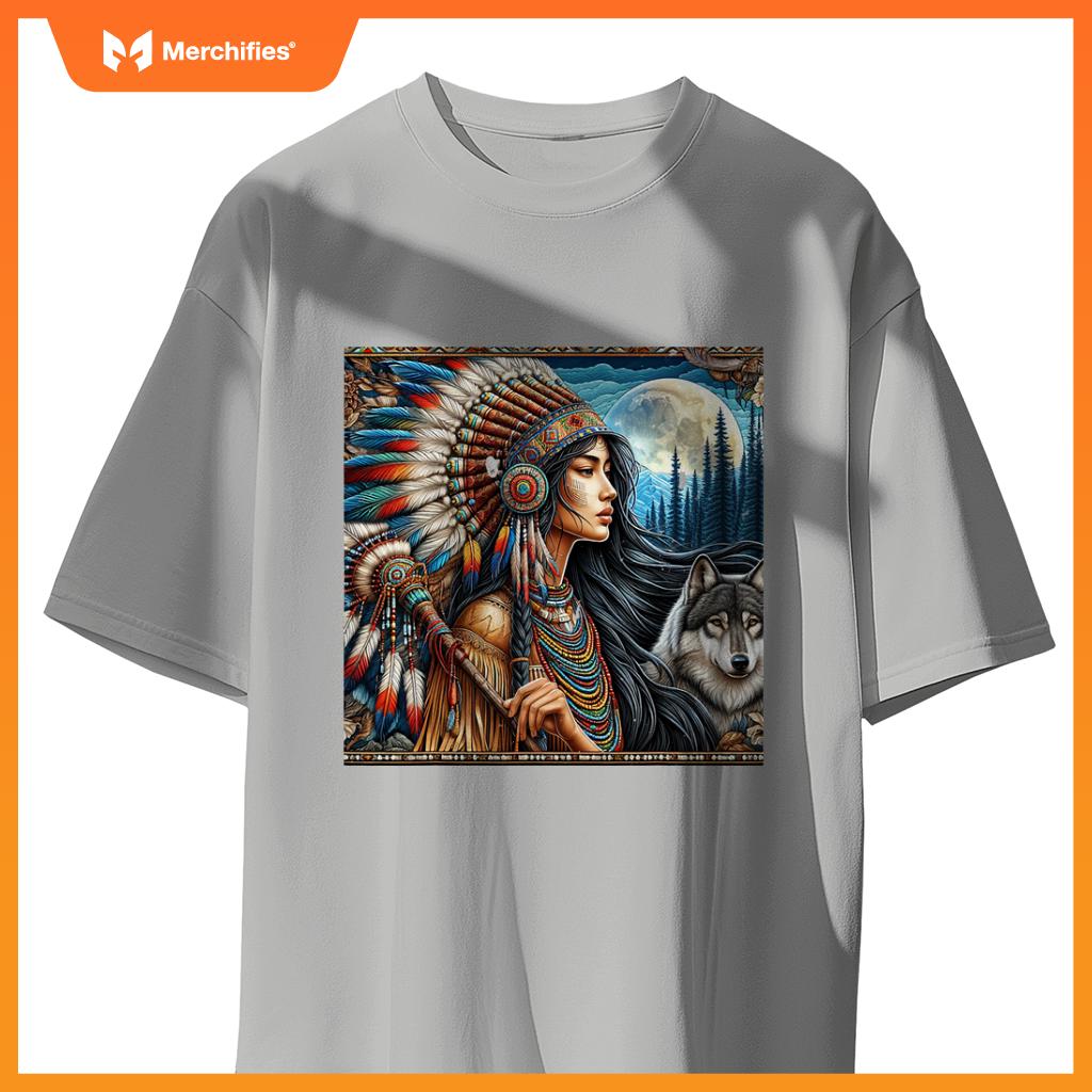 Indian Native American Woman With White Wolf Vintage Gifts T-Shirt
