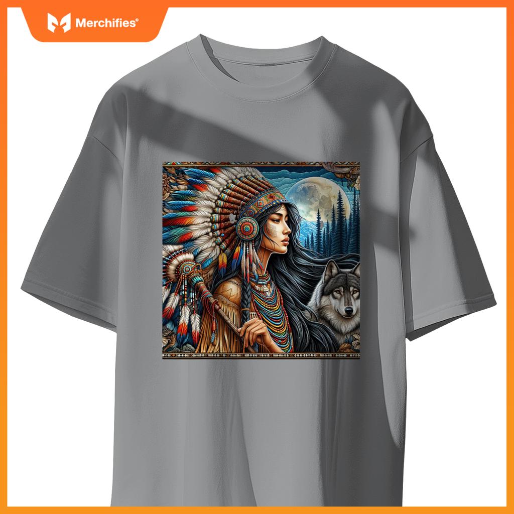 Indian Native American Woman With White Wolf Vintage Gifts T-Shirt