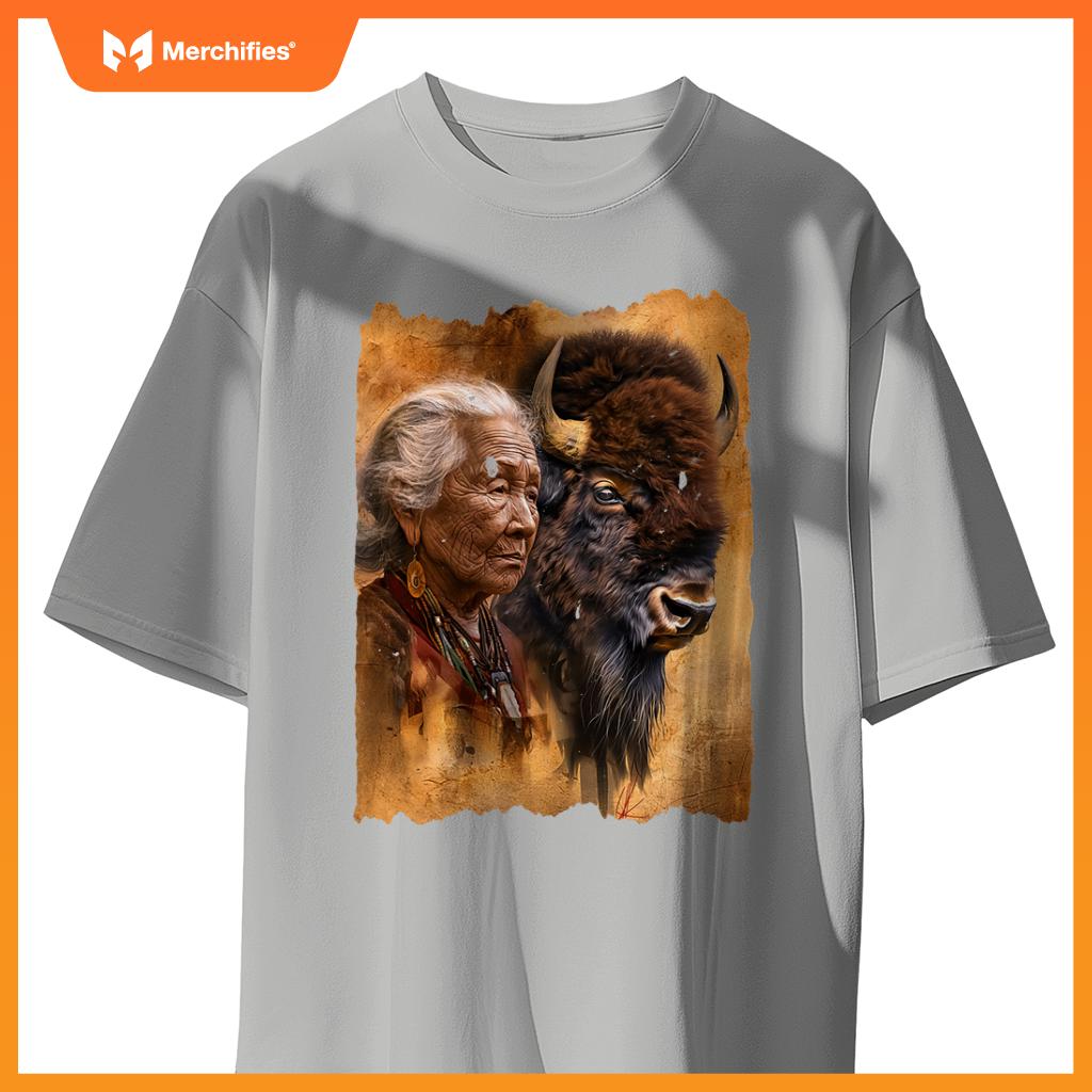 Native American Woman With Buffalo Or Bison T-Shirt