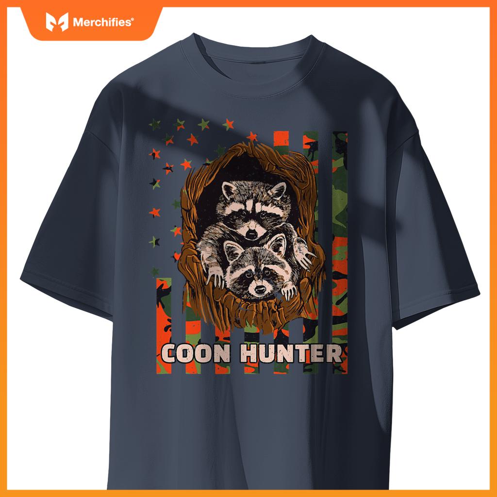 Patriotic coon hunter raccoon american flag T-Shirt