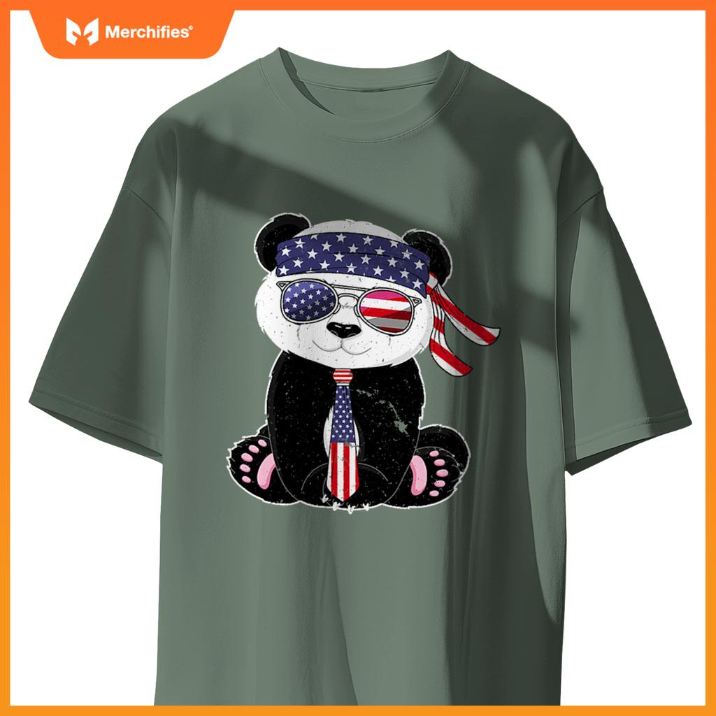 Patriotic panda bear sunglasses headband necktie us flag T-Shirt