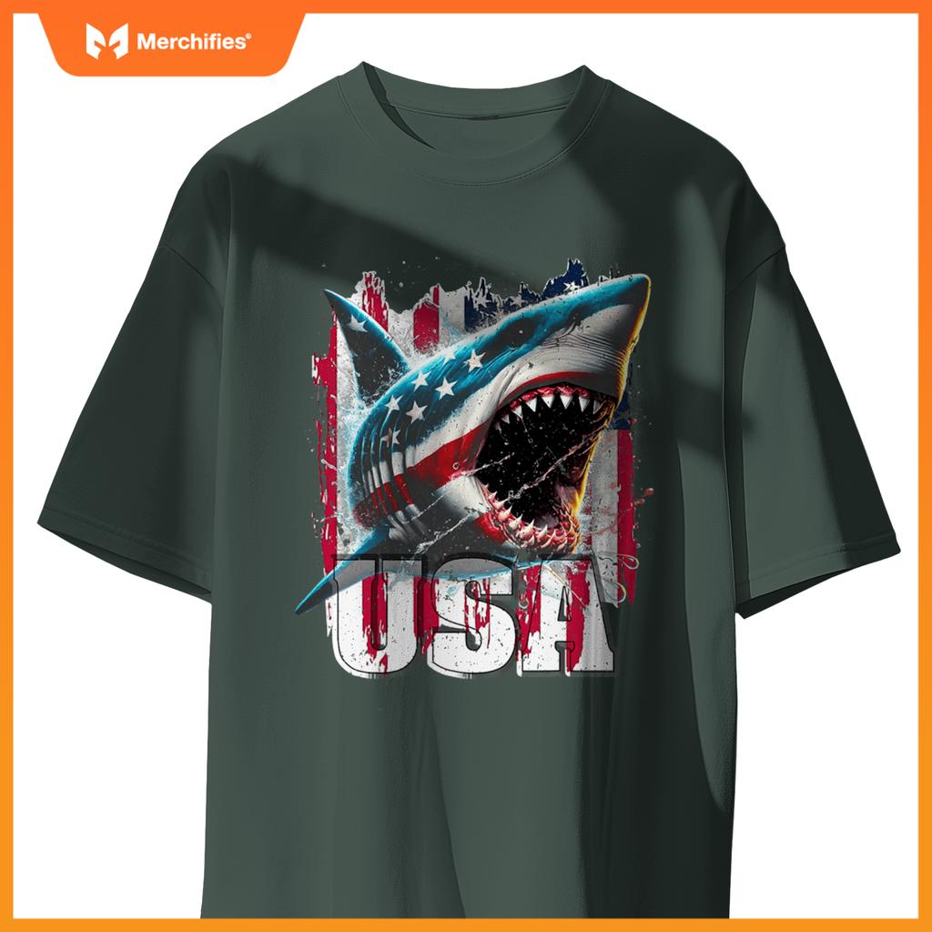 Patriotic shark american flag 4th of july humor new T-Shirt
