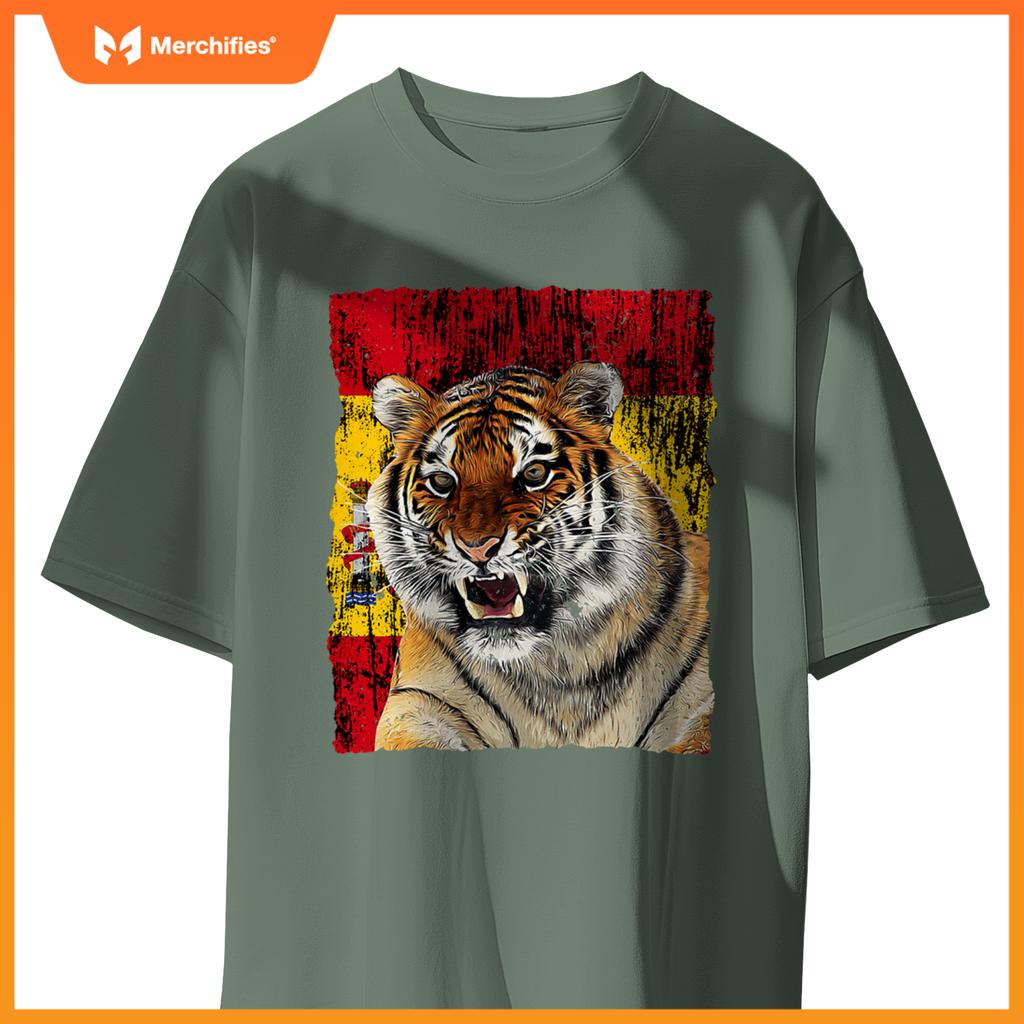 Patriotic tiger spain flag - distressed flag roaring tiger T-Shirt