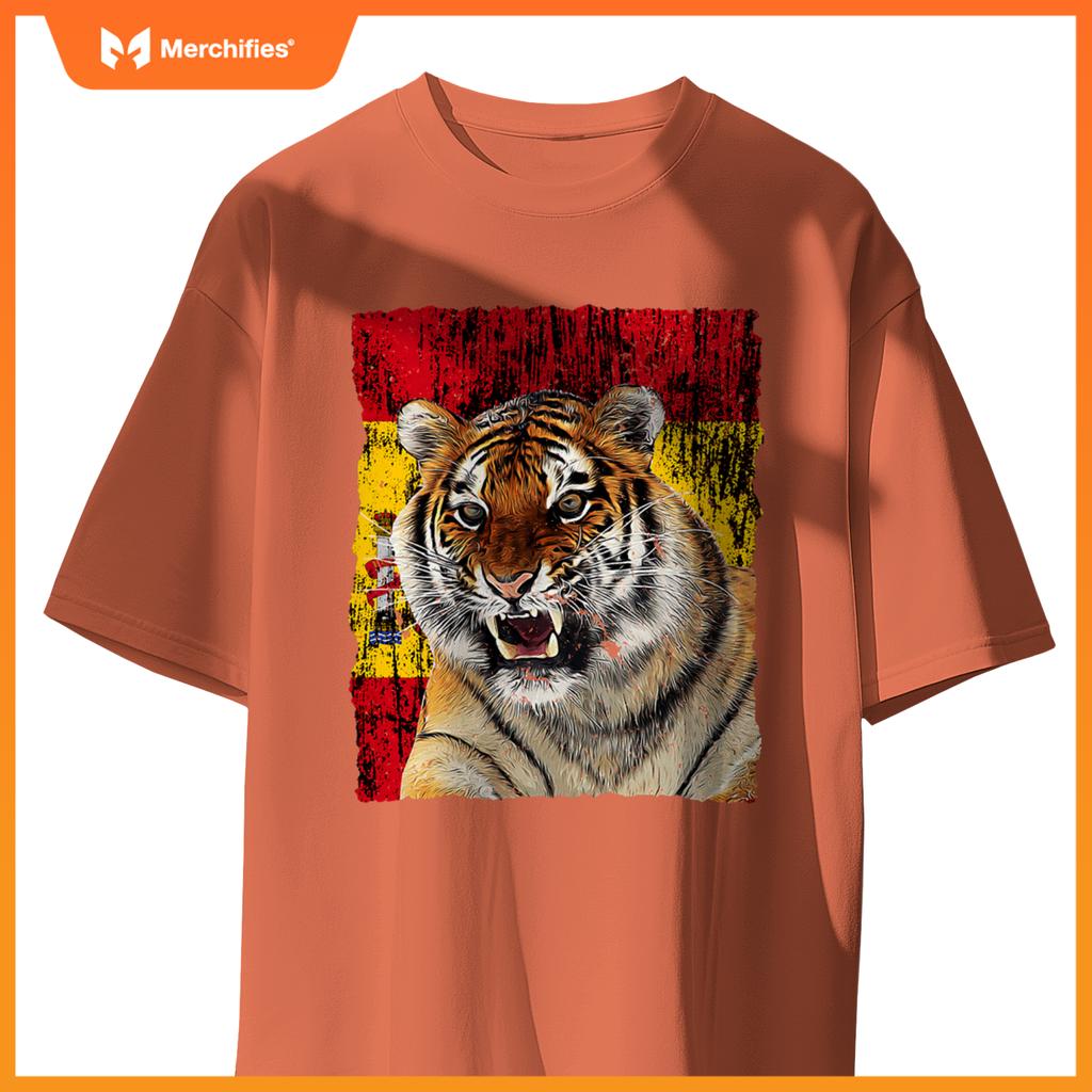 Patriotic tiger spain flag - distressed flag roaring tiger T-Shirt