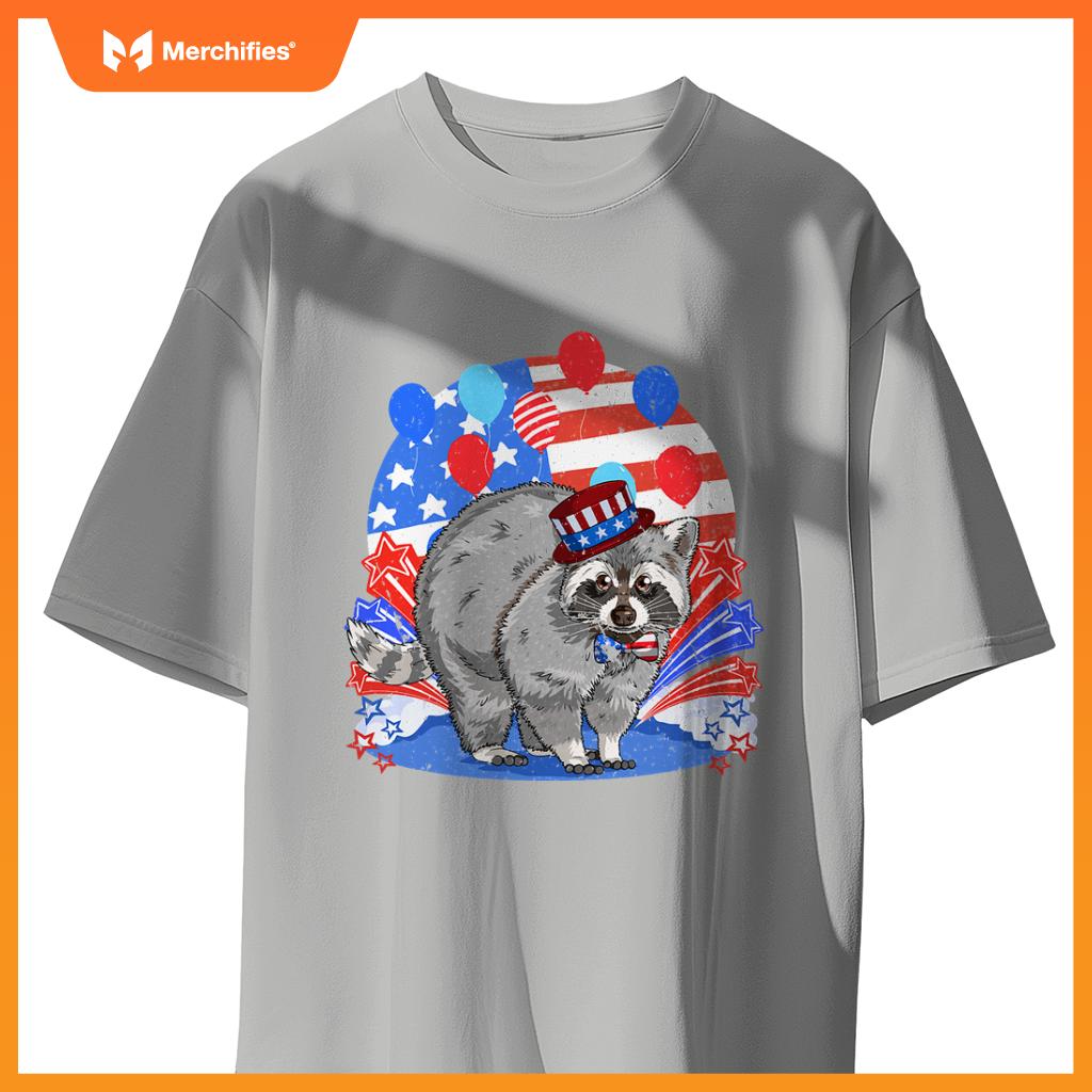 Raccoon 4th of july patriotic american flag T-Shirt