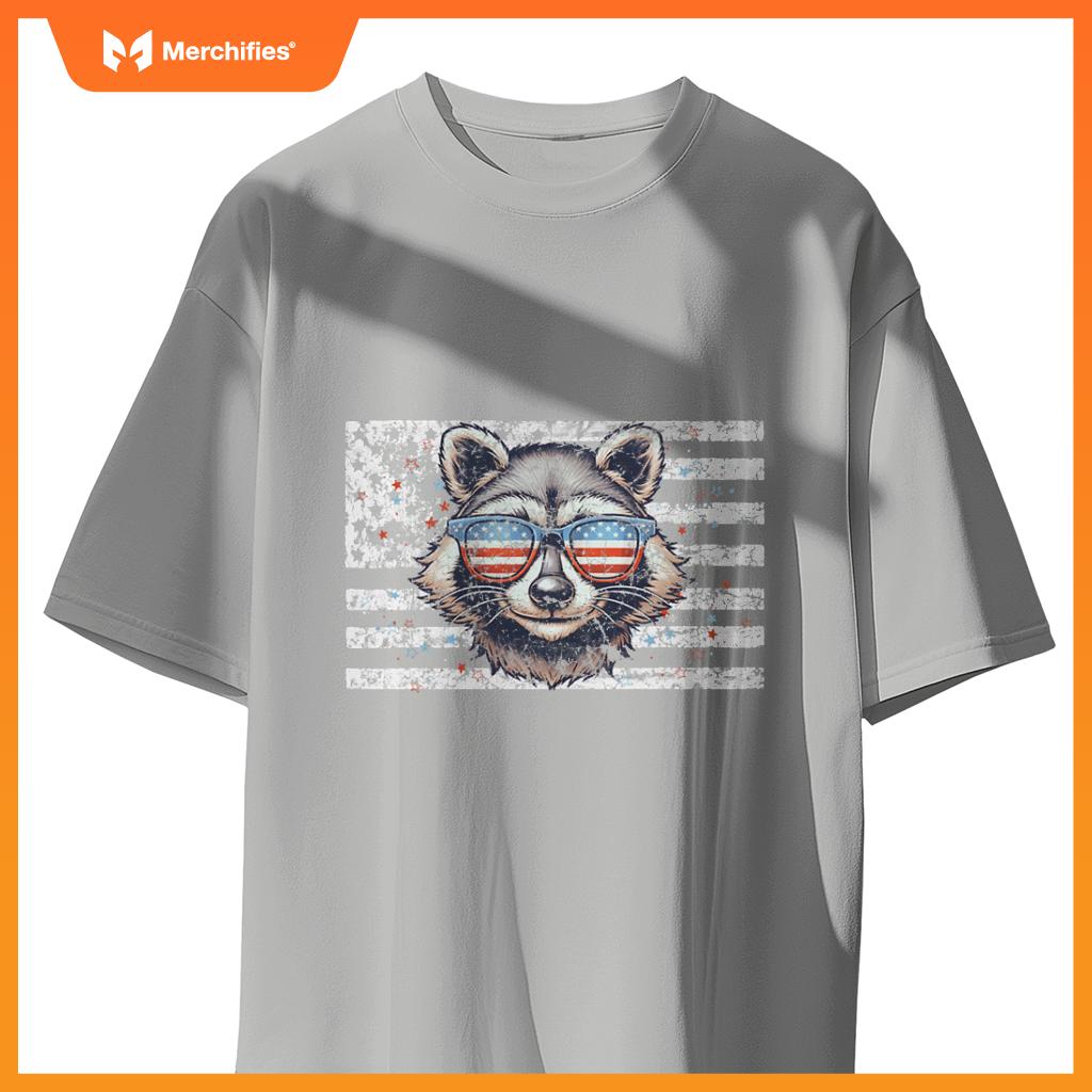 Raccoon 4th of july sunglasses patriotic usa flag T-Shirt