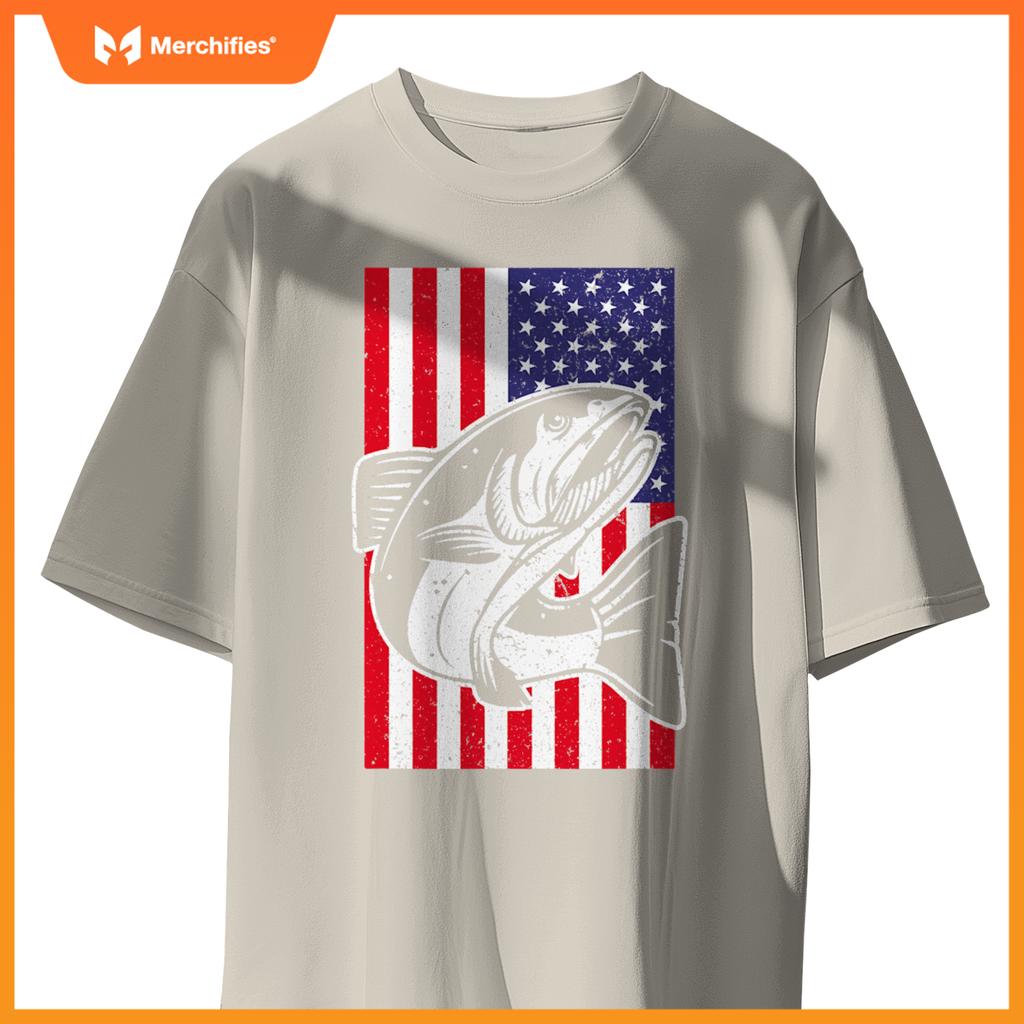 Salmon fishing 4th of july patriotic american flag T-Shirt