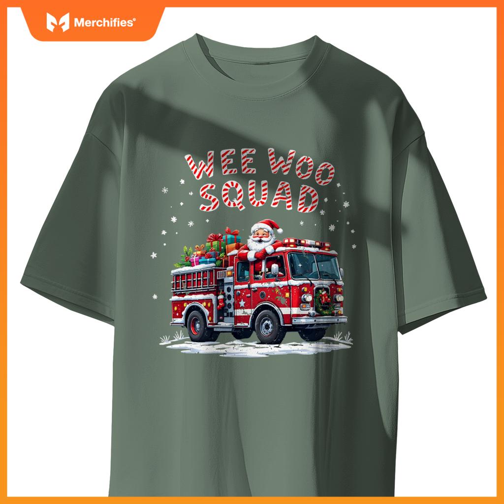 Santa Claus Fire Truck Christmas Firefighter Men Women T-Shirt