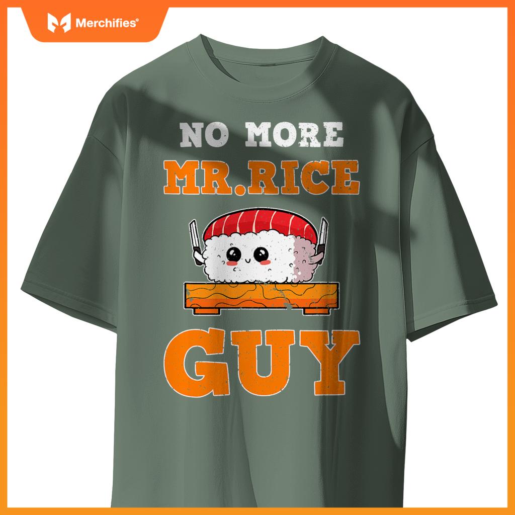 Sashimi Sushi Chef Salmon Maki Anime Figure T-Shirt