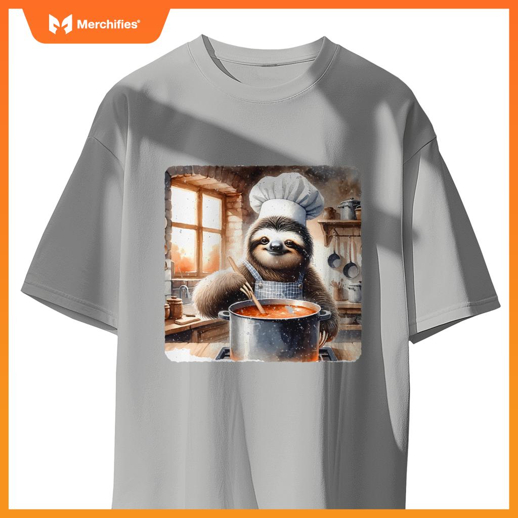 Sloth Chef Stirring Soup In A Kitchen Cook Cozy T-Shirt