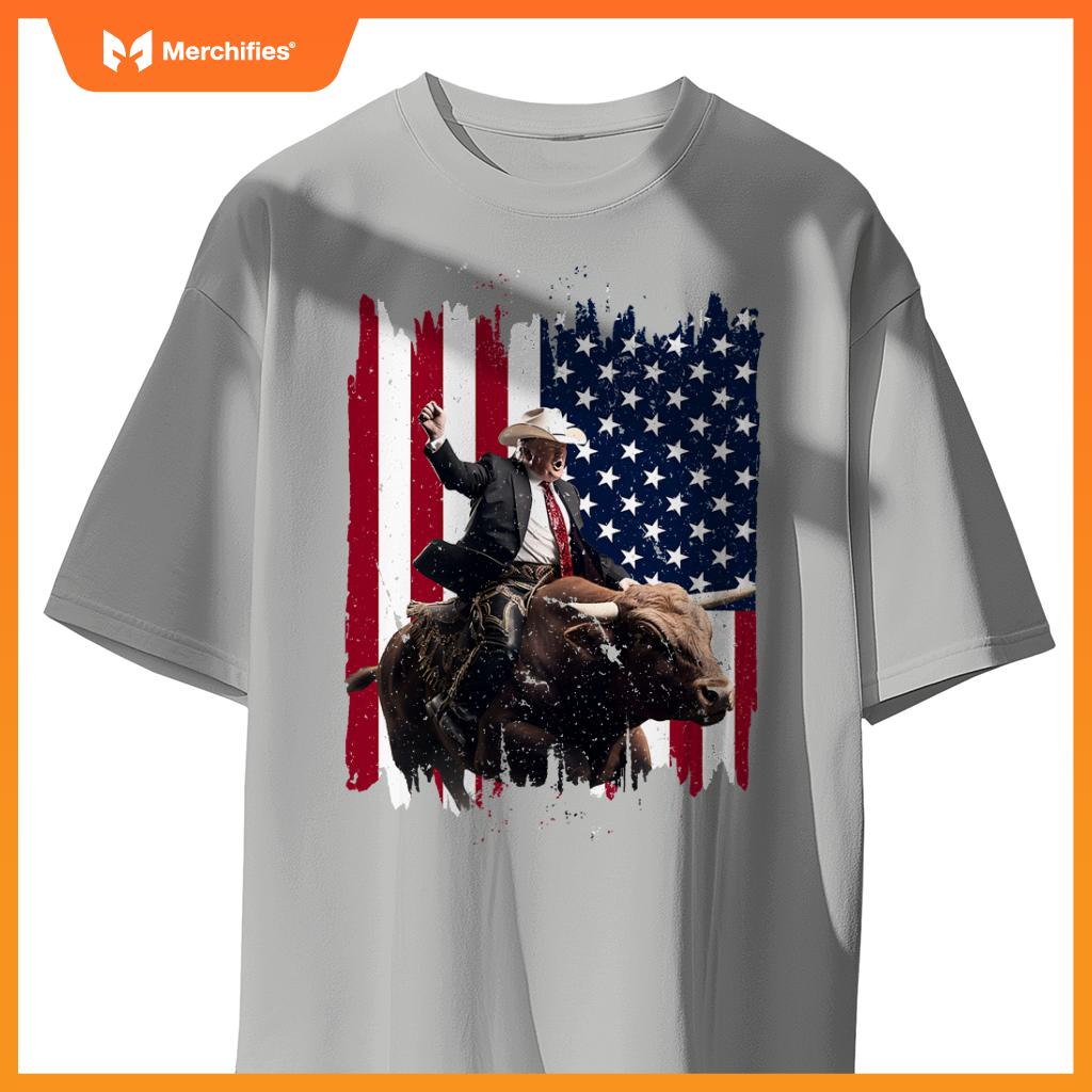 Trump rodeo bull rider patriotic american flag 4th of july T-Shirt