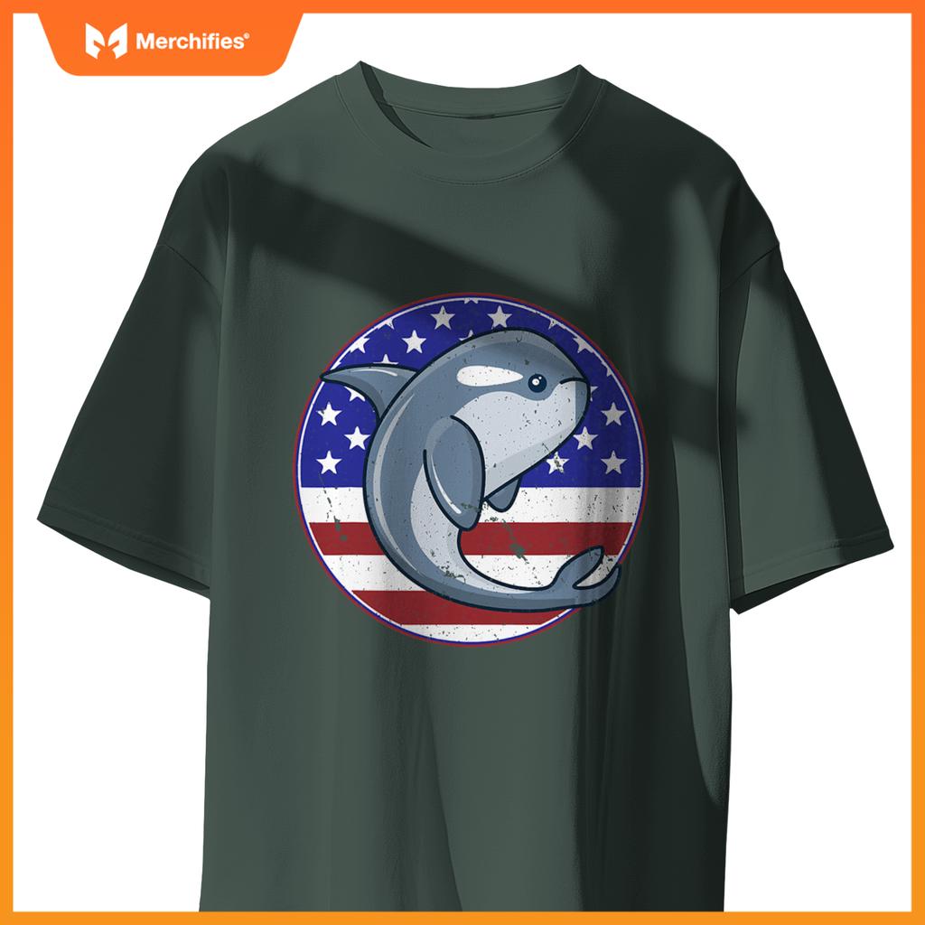 Whale patriotic american flag circle T-Shirt