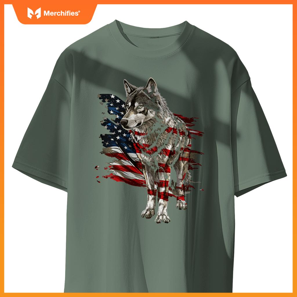 Wolf out patriotic wolves 4th of july usa american flag sweat T-Shirt