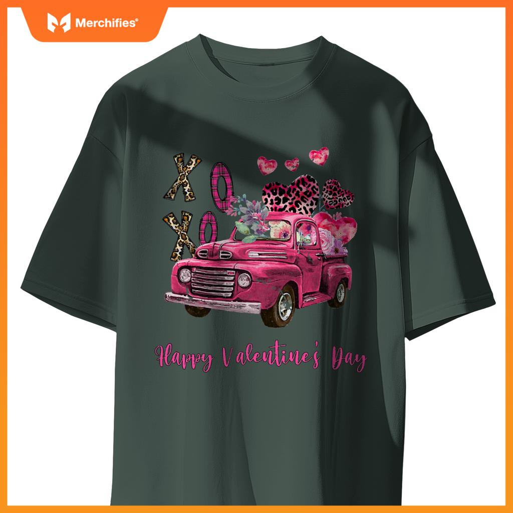 Xoxo Valentine Heart  Truck Valentines Day Couple T-Shirt