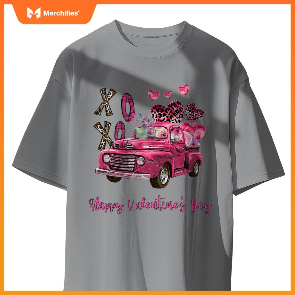 Xoxo Valentine Heart  Truck Valentines Day Couple T-Shirt