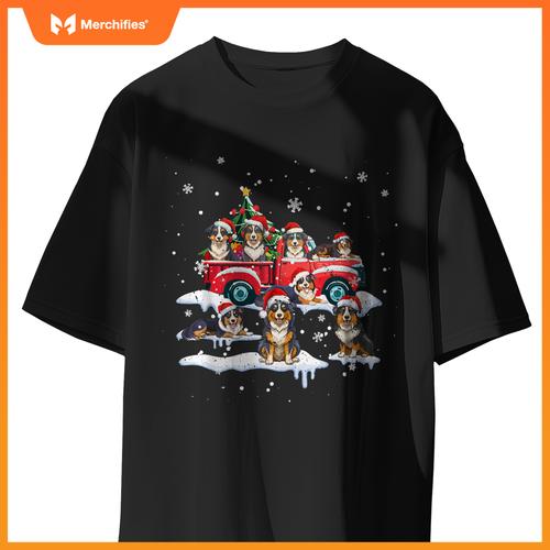 Australian Shepherd Riding Red Truck Merry Christmas Xmas T-Shirt