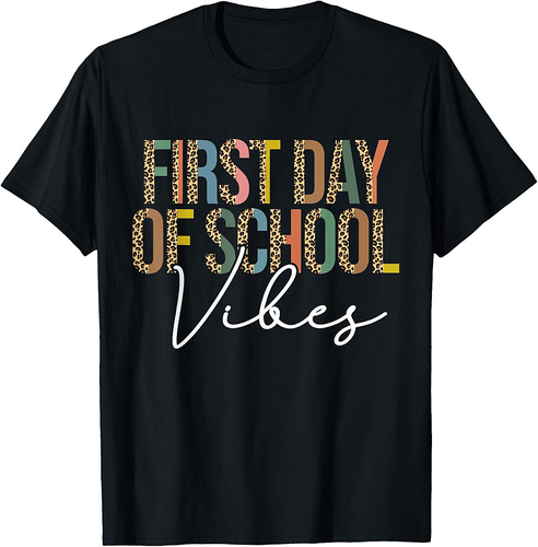 Back To School Vibes Happy First Day of School for Teachers T-Shirt