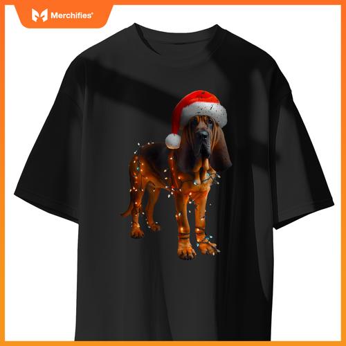 Bloodhound With Santa Hat Christmas Lights Dog Owner Mom Dad T-Shirt