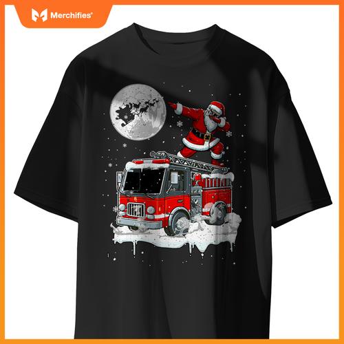 Santa Dabbing On Fire Truck Christmas Driver Lover Kids T-Shirt