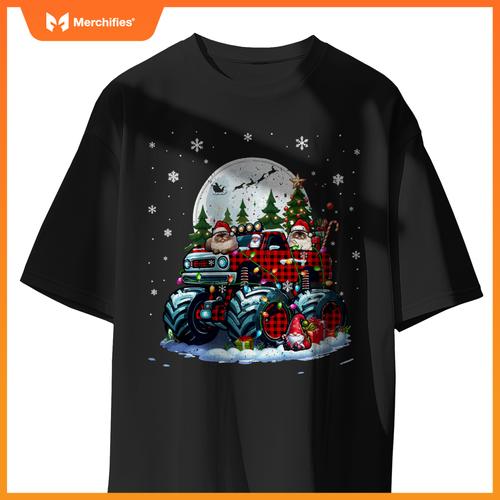 Two Santa Himalayan Cats On Monster Truck Santa Gnome Owner T-Shirt
