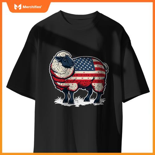 USA 4th Of July Sheep on Patriotic American Sheep T-Shirt