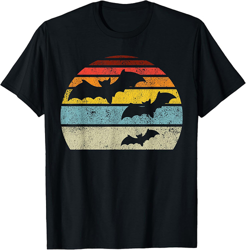 Vintage Bat Retro Style Halloween Vampire Bats Lover Gift T-Shirt