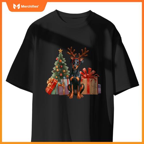 Doberman Reindeer Santa Hat Xmas Lights Christmas Xmas Dog T-Shirt