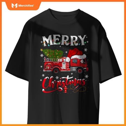 Fire Truck Xmas Tree Fireman Firefighter Merry Christmas T-Shirt