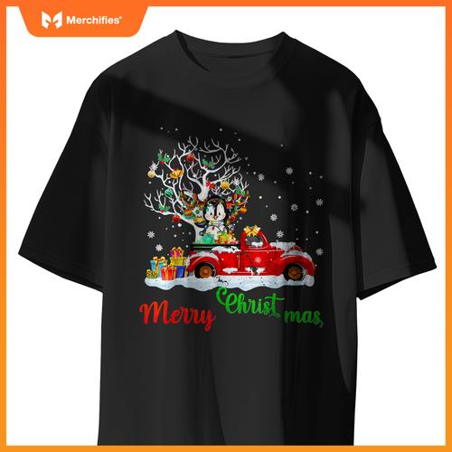 Rabbit On Red Truck Christmas Pajama Xmas Tree T-Shirt