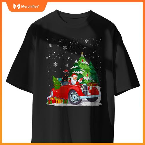 Santa Driving Christmas Car Doberman Santa Hat Novelty T-Shirt